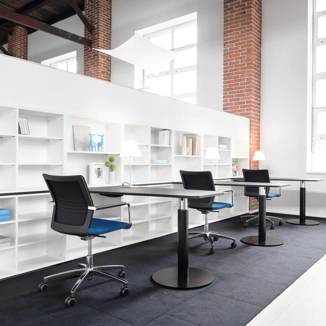 Konferenzdrehstuhl Stilo 6807 mesh/style von Dauphin - Produktbild 1 von 2